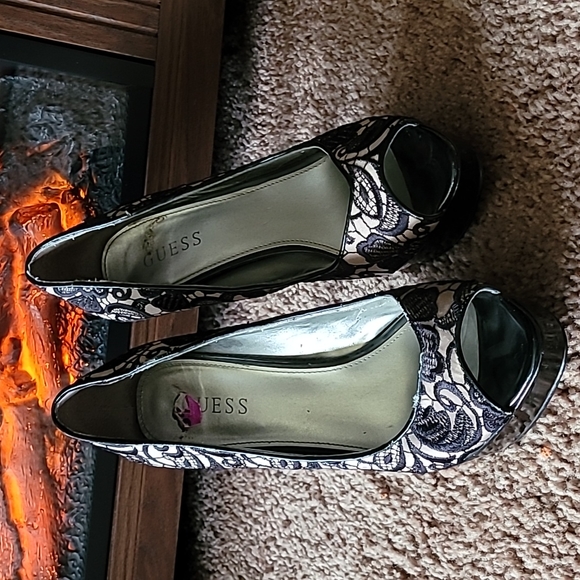 Guess Heels Guess heels Guess heels Guess heels Guess heels Guess heels 8.5m - Picture 8 of 15